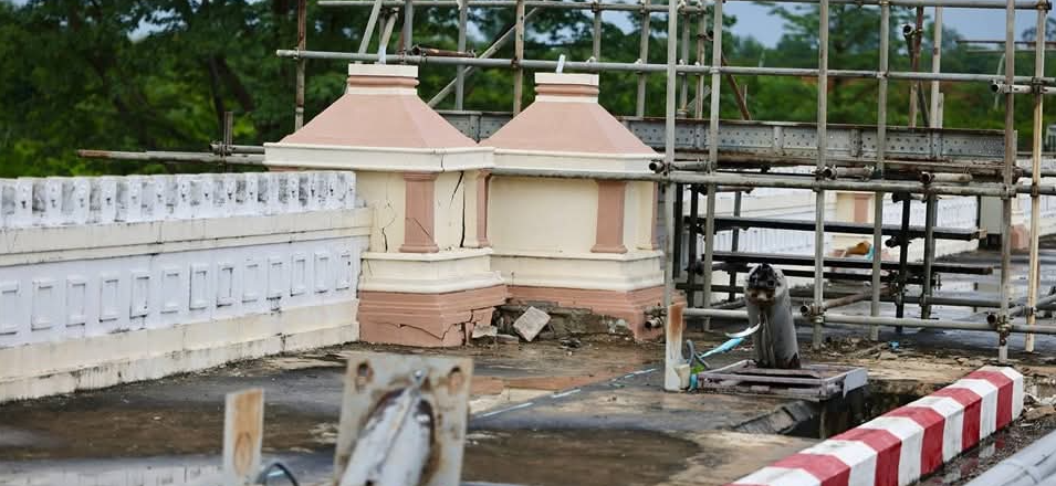 缅甸国会大厦建筑群因地震受损严重需维修